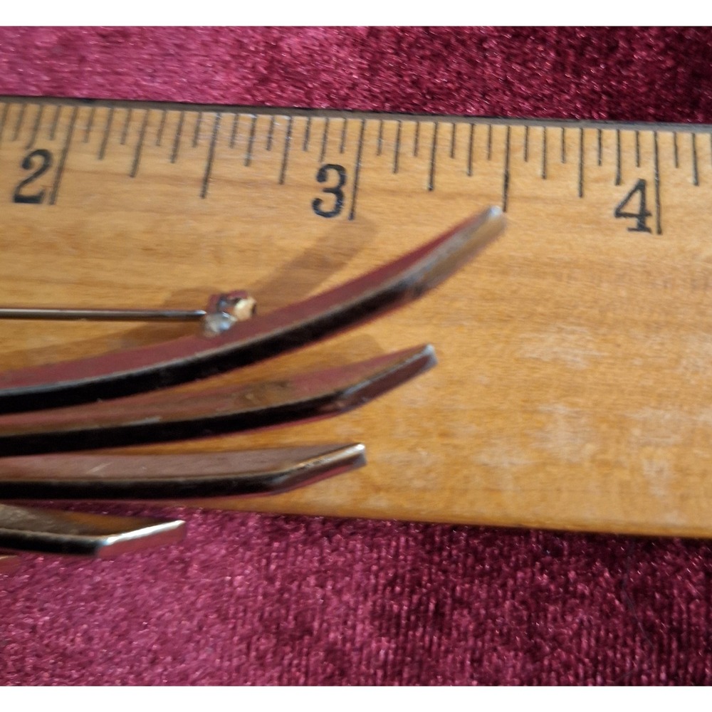 Vintage Large 3.75" Mid Century Modern Gold Toned Sweeping Winged show Brooch - Picture 11 of 11